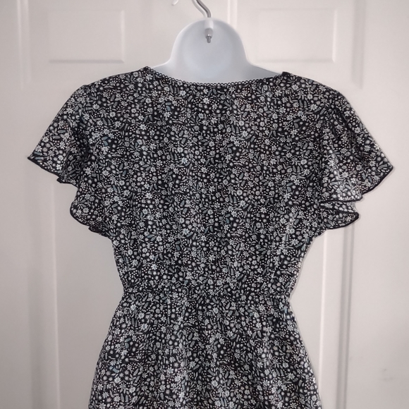 Anna Be Floral Print V Neck Women's Dress. Size M - Picture 6 of 9